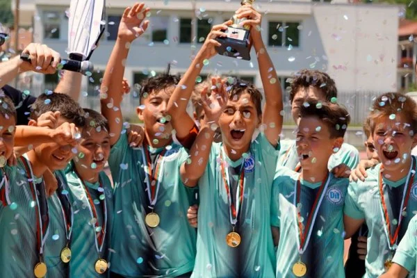 champion trophy celebration